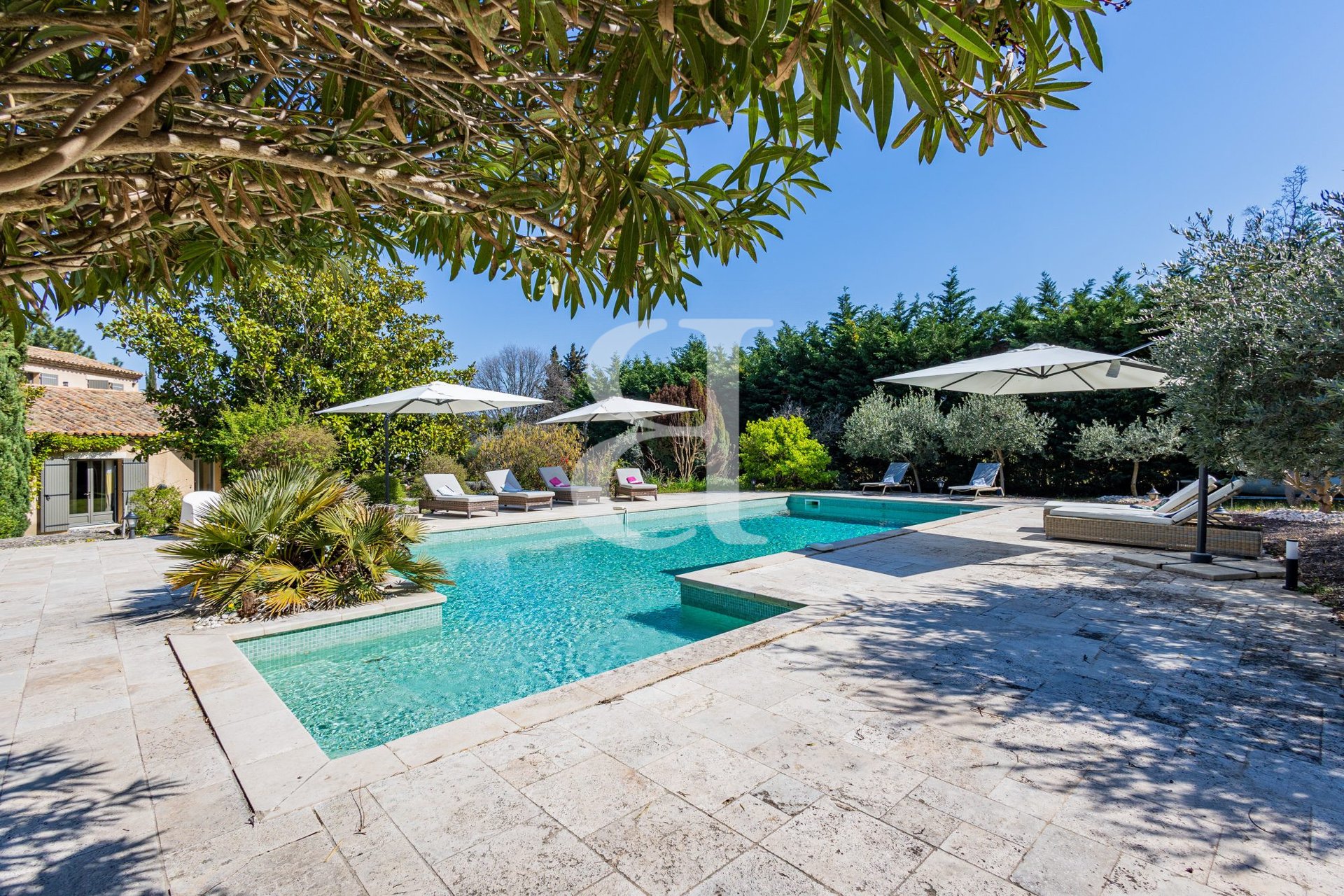 Maison à vendre, 305m², L'Isle-sur-la-Sorgue
