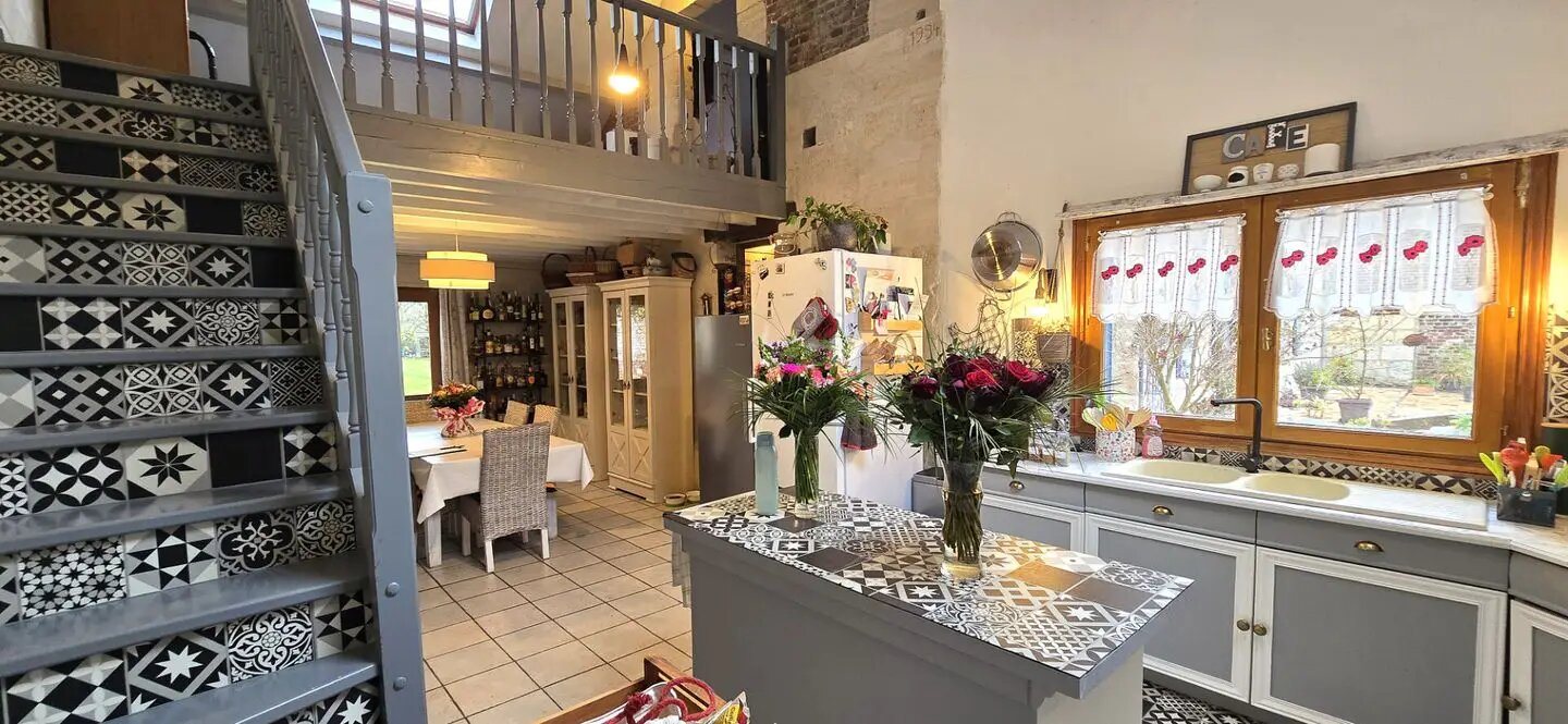 Maison à vendre, 243m², Chevincourt