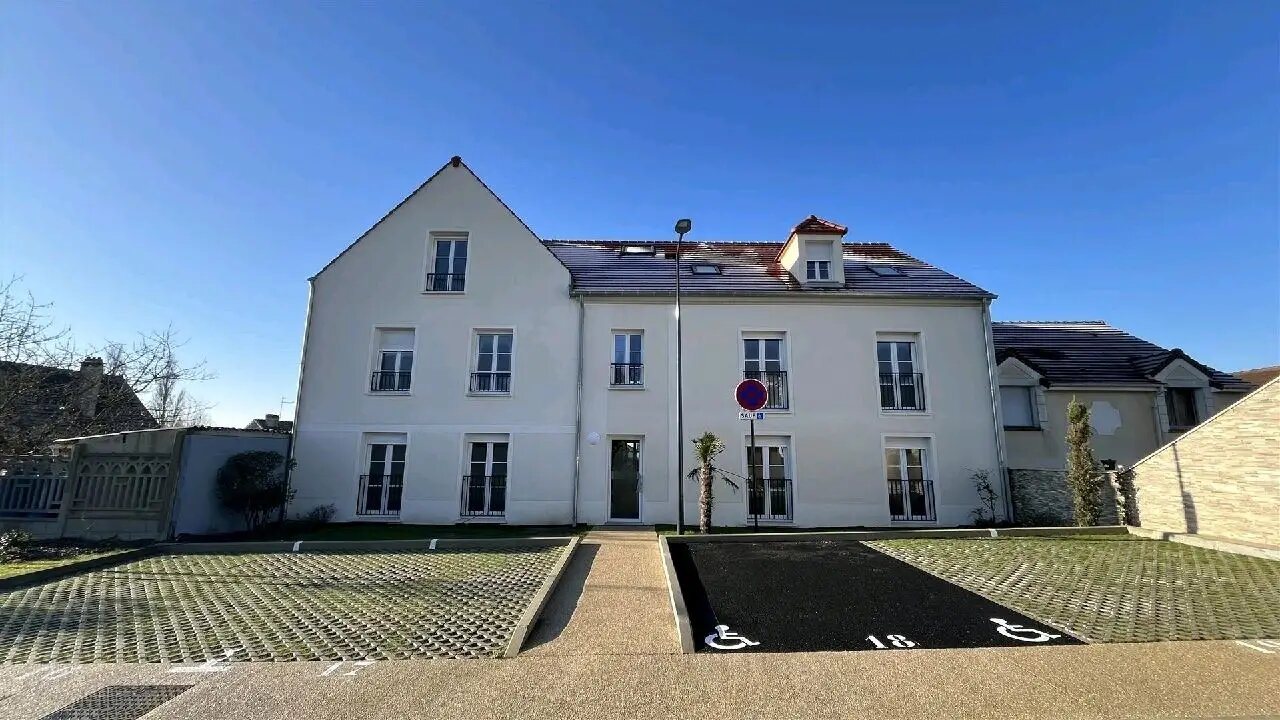 Appartement à louer, 47m², Louvres