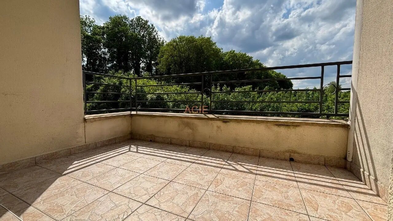 Appartement à louer, 48m², Louvres