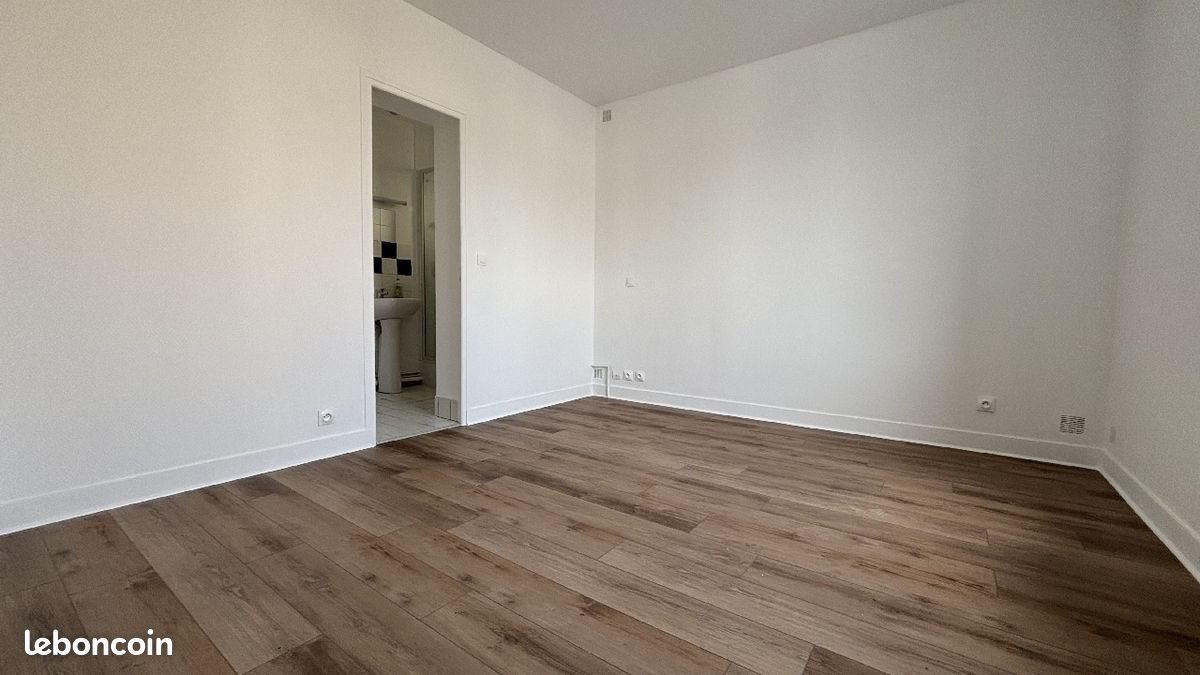Appartement à louer, 27m², Villeron