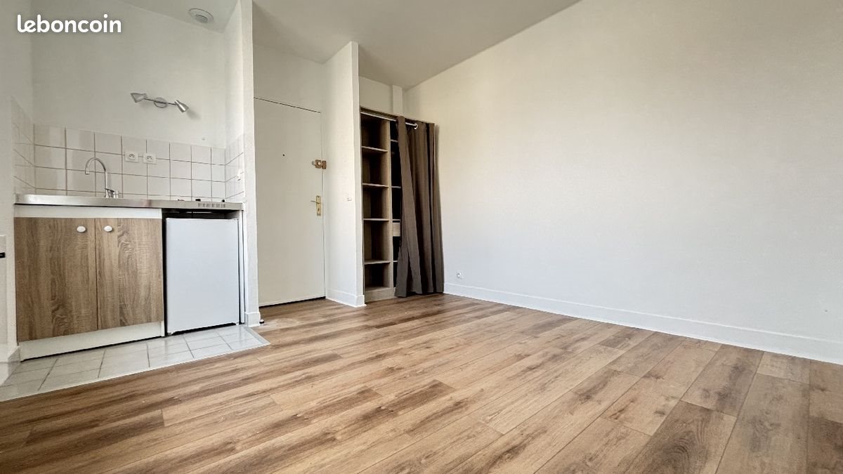 Appartement à louer, 27m², Villeron