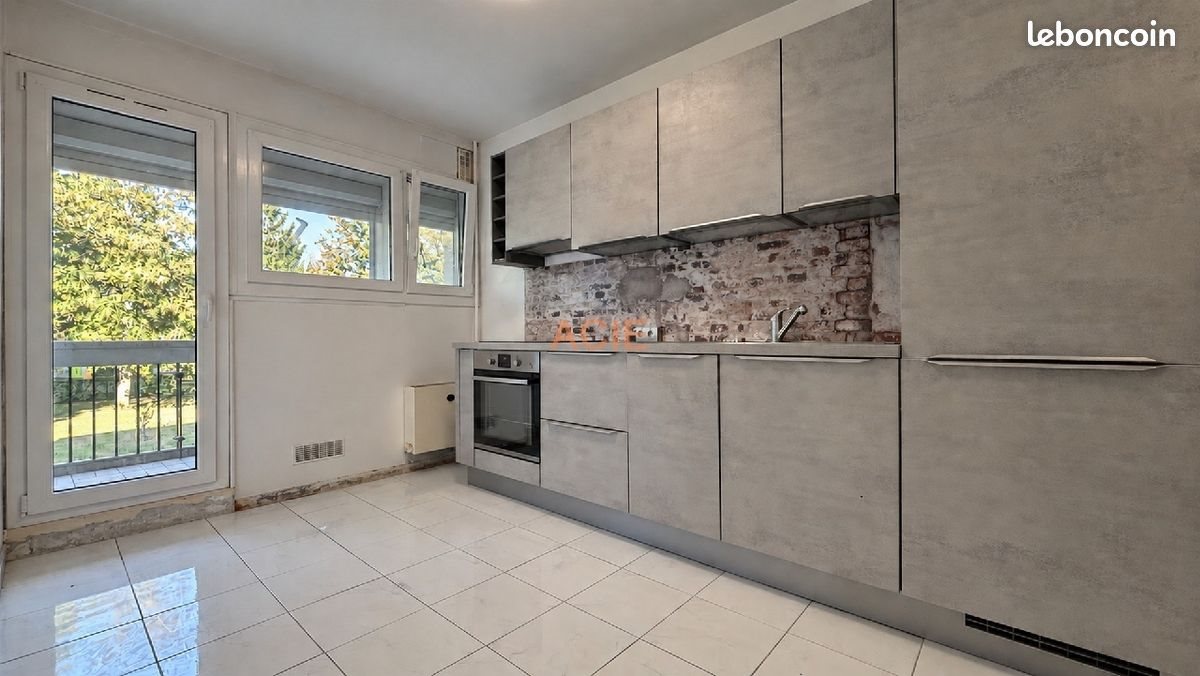 Appartement à vendre, 69m², Louvres