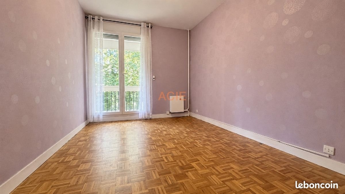 Appartement à vendre, 69m², Louvres