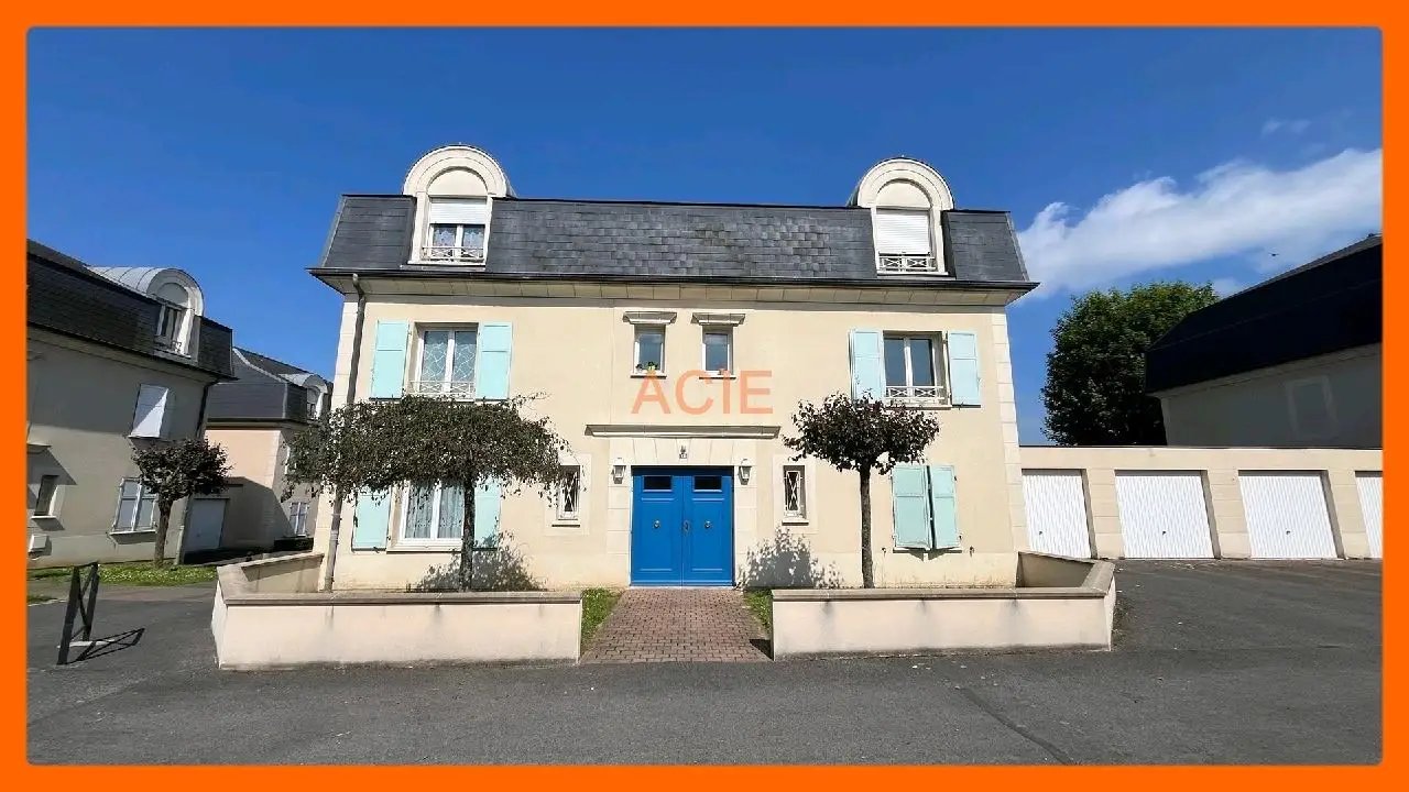 Appartement à louer, 35m², Louvres