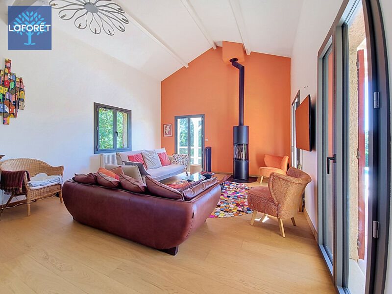 Maison à vendre, 180m², Orliénas