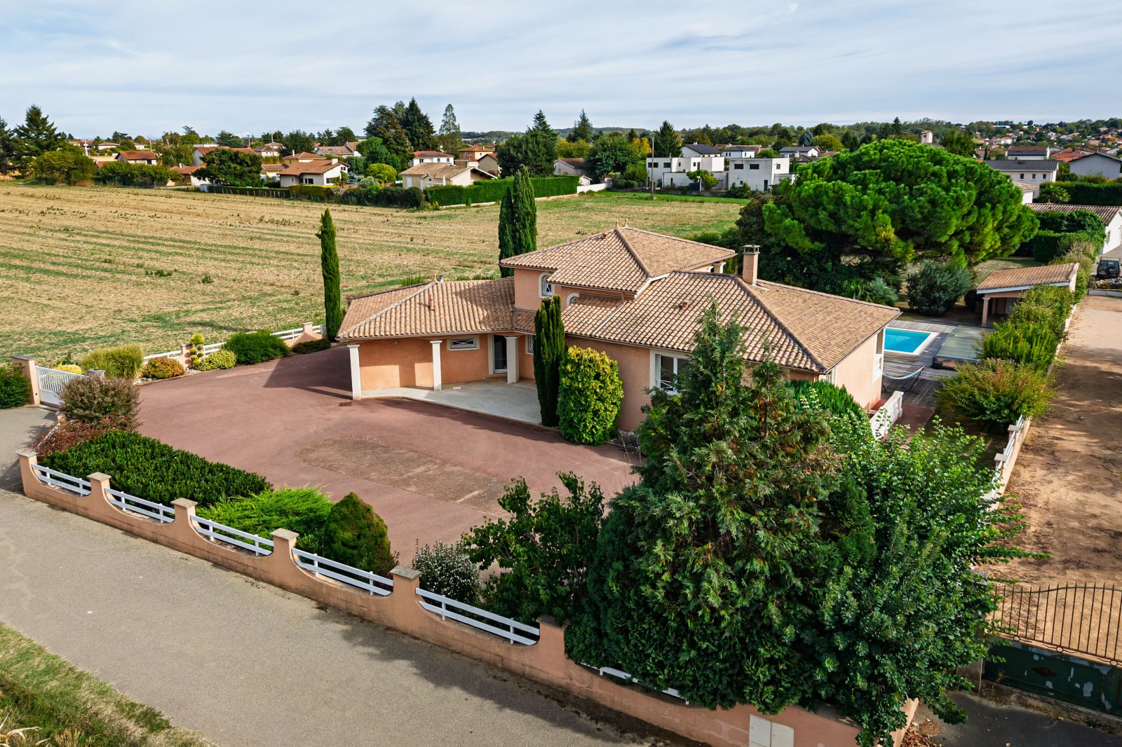 Maison à vendre, 240m², Cailloux-sur-Fontaines