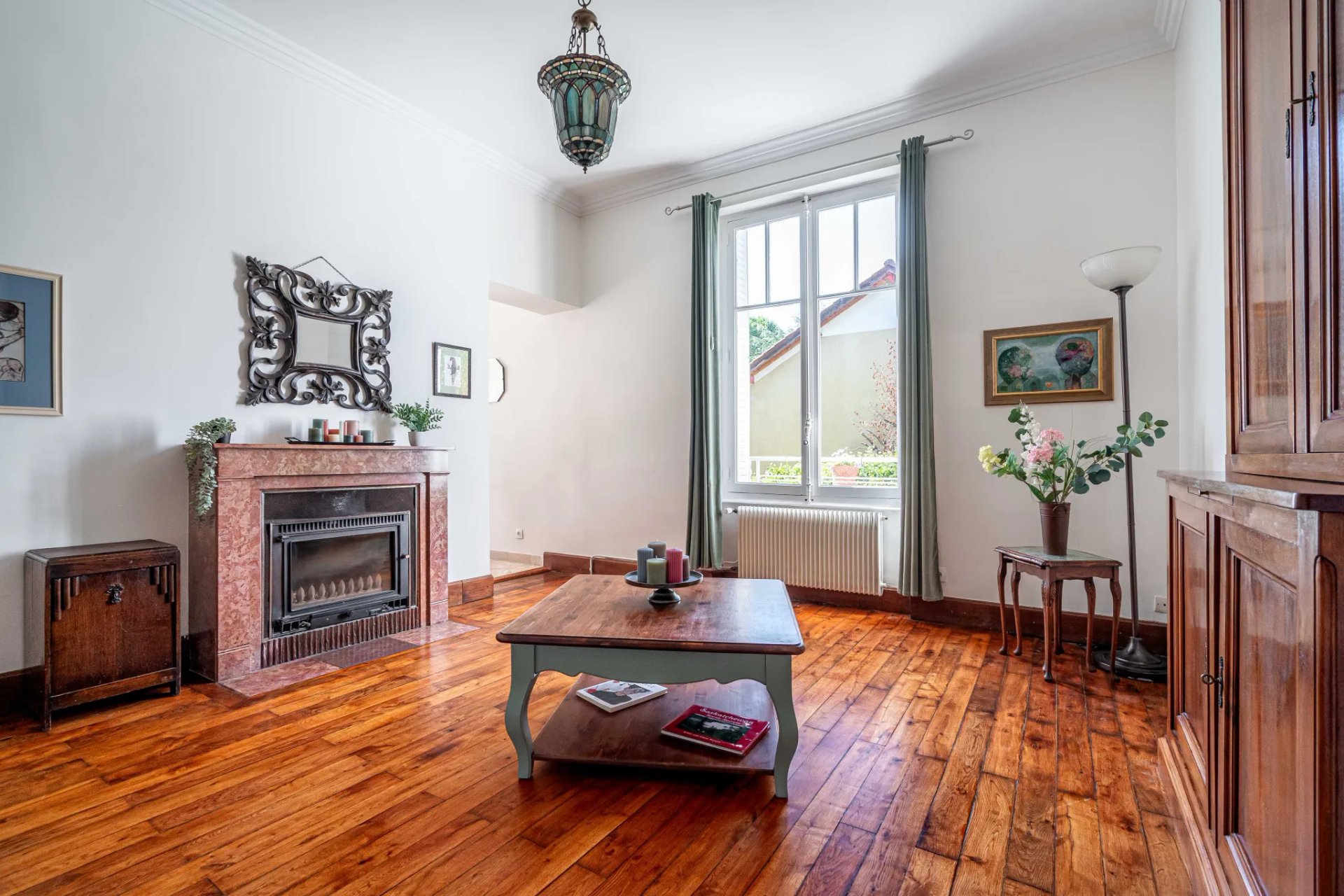 Maison à vendre, 210m², Fleurieu-sur-Saône
