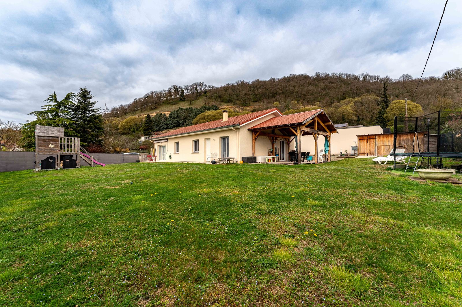 Maison à vendre, 118m², Frontonas