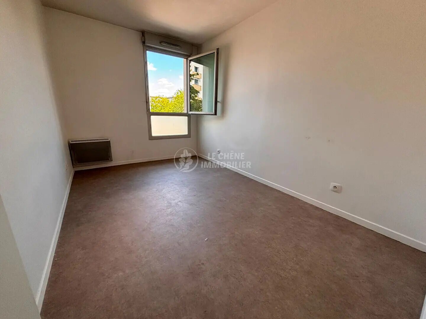 Appartement à louer, 74m², Saint-Cyr-l'Ecole