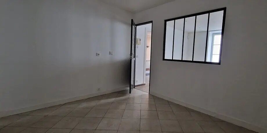 Appartement à louer, 40m², Milly-la-Forêt