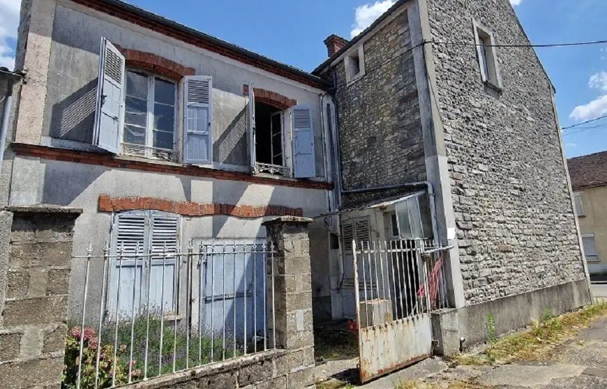 Maison à vendre, 139m², Tousson