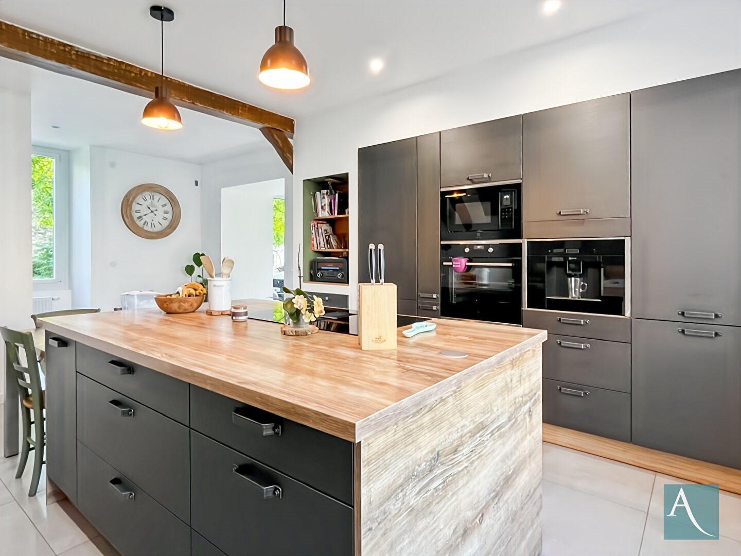 Maison à vendre, 186m², Saclas