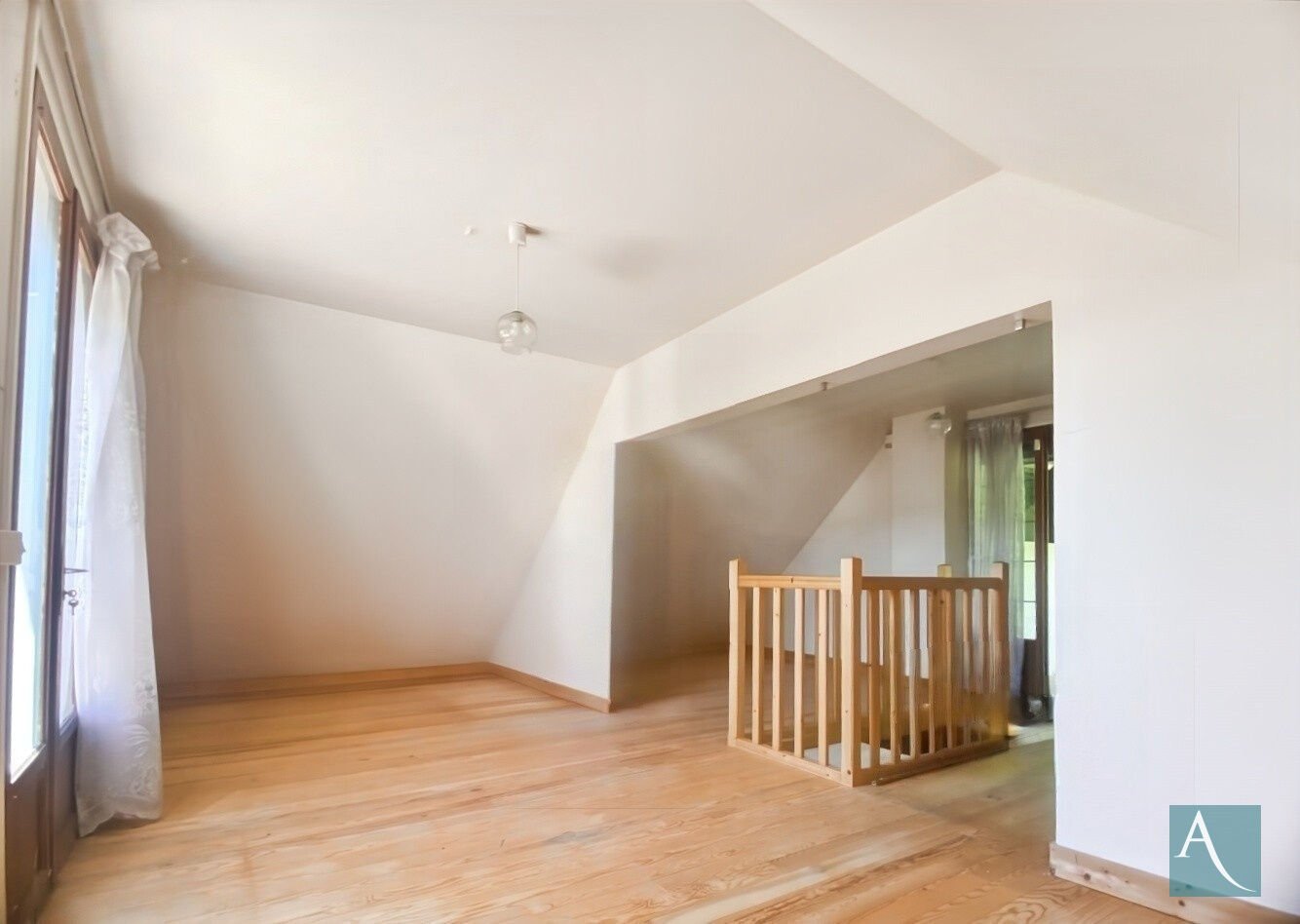 Maison à vendre, 122m², Saclas