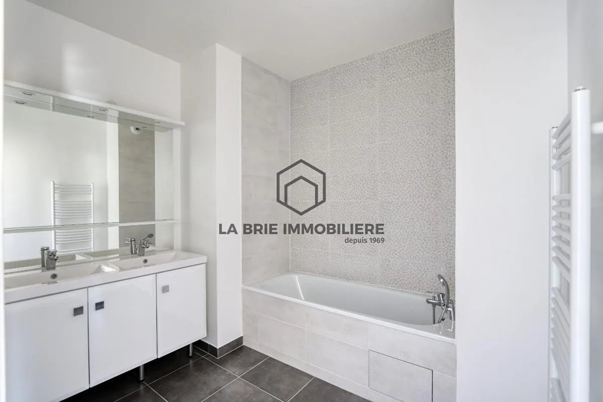 Maison à vendre, 105m², La Queue-en-Brie