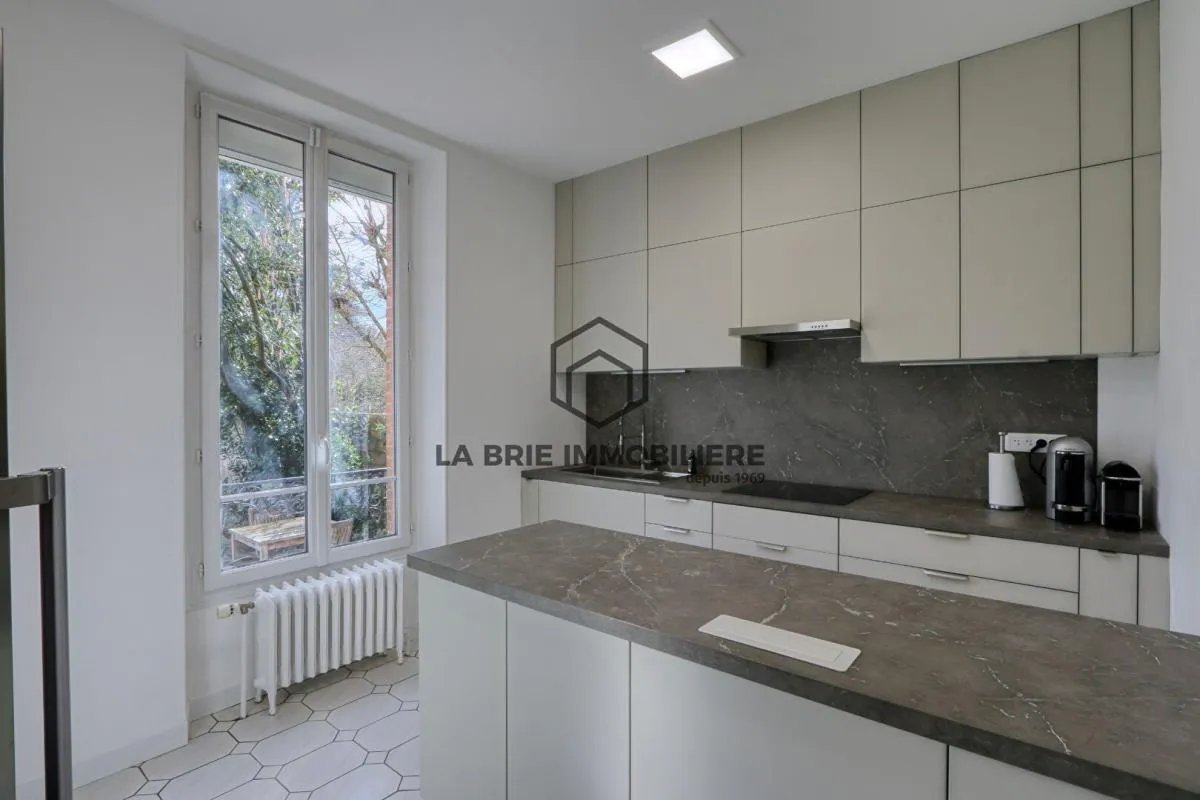Maison à vendre, 235m², Villecresnes