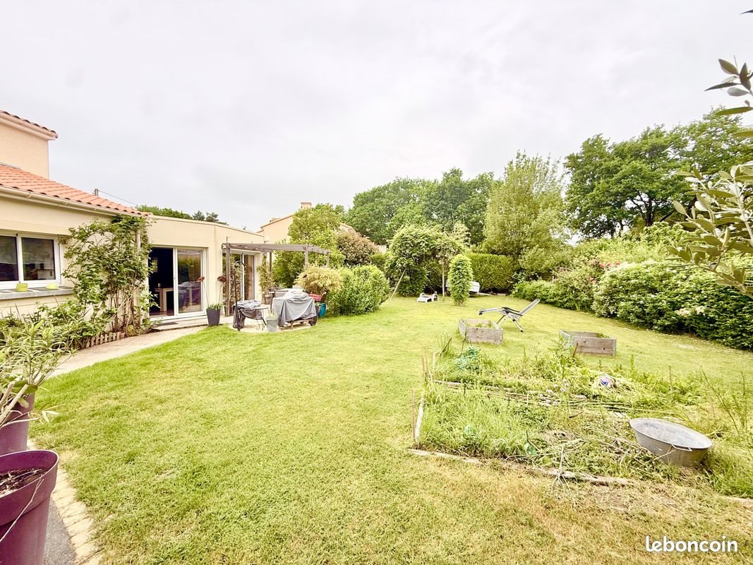 Maison à vendre, 156m², Saint-Aignan-Grandlieu