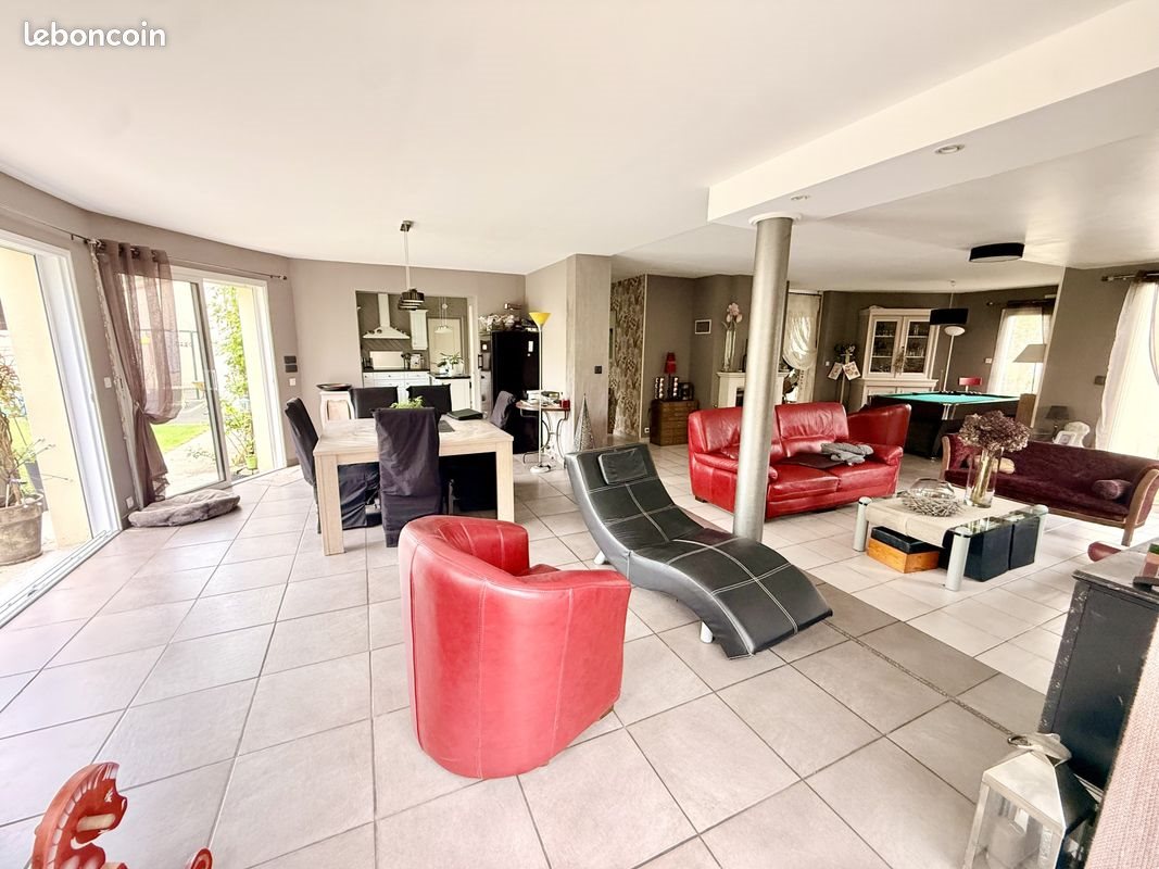 Maison à vendre, 156m², Saint-Aignan-Grandlieu