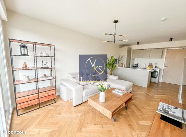 Appartement à vendre, 45m², Courbevoie