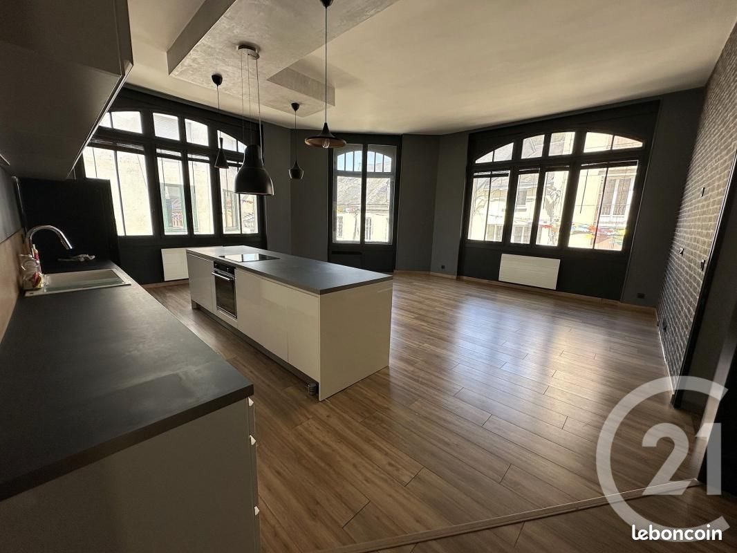 Appartement à vendre, 255m², Châteauroux