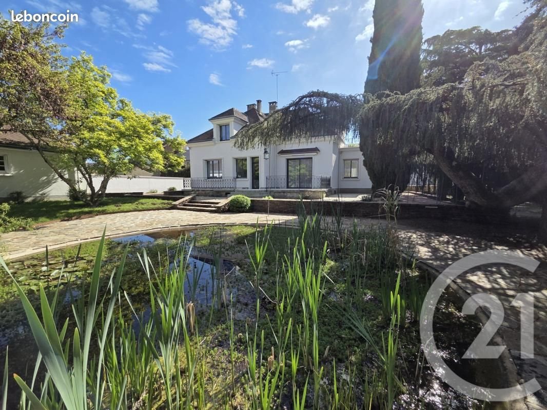Maison à vendre, 235m², Châteauroux