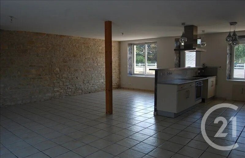 Maison à louer, 125m², Montierchaume