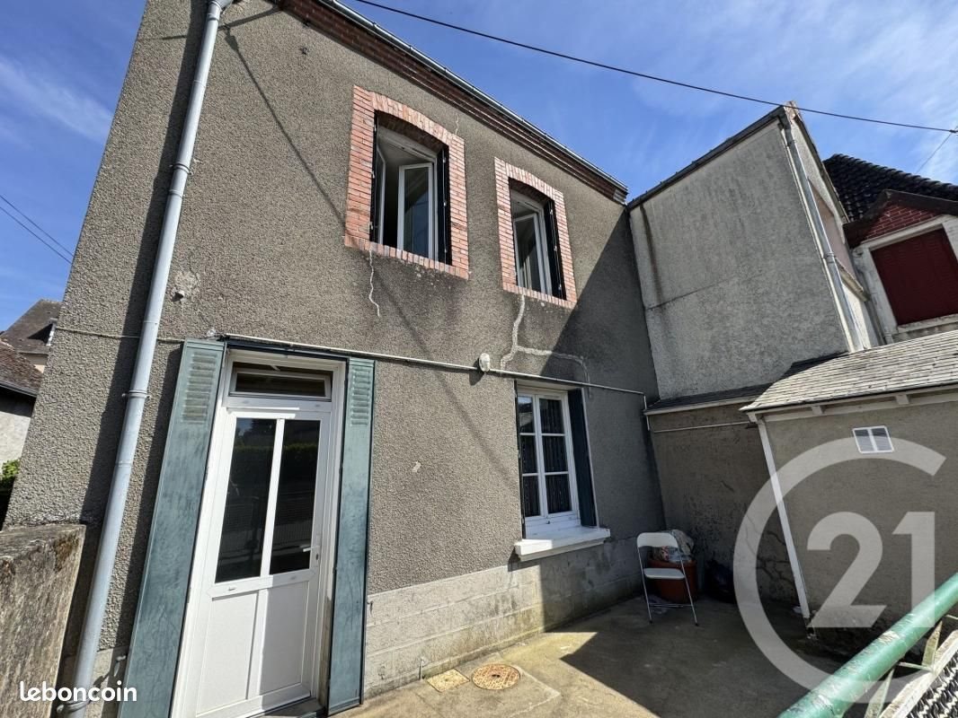 Maison à vendre, 64m², Cluis