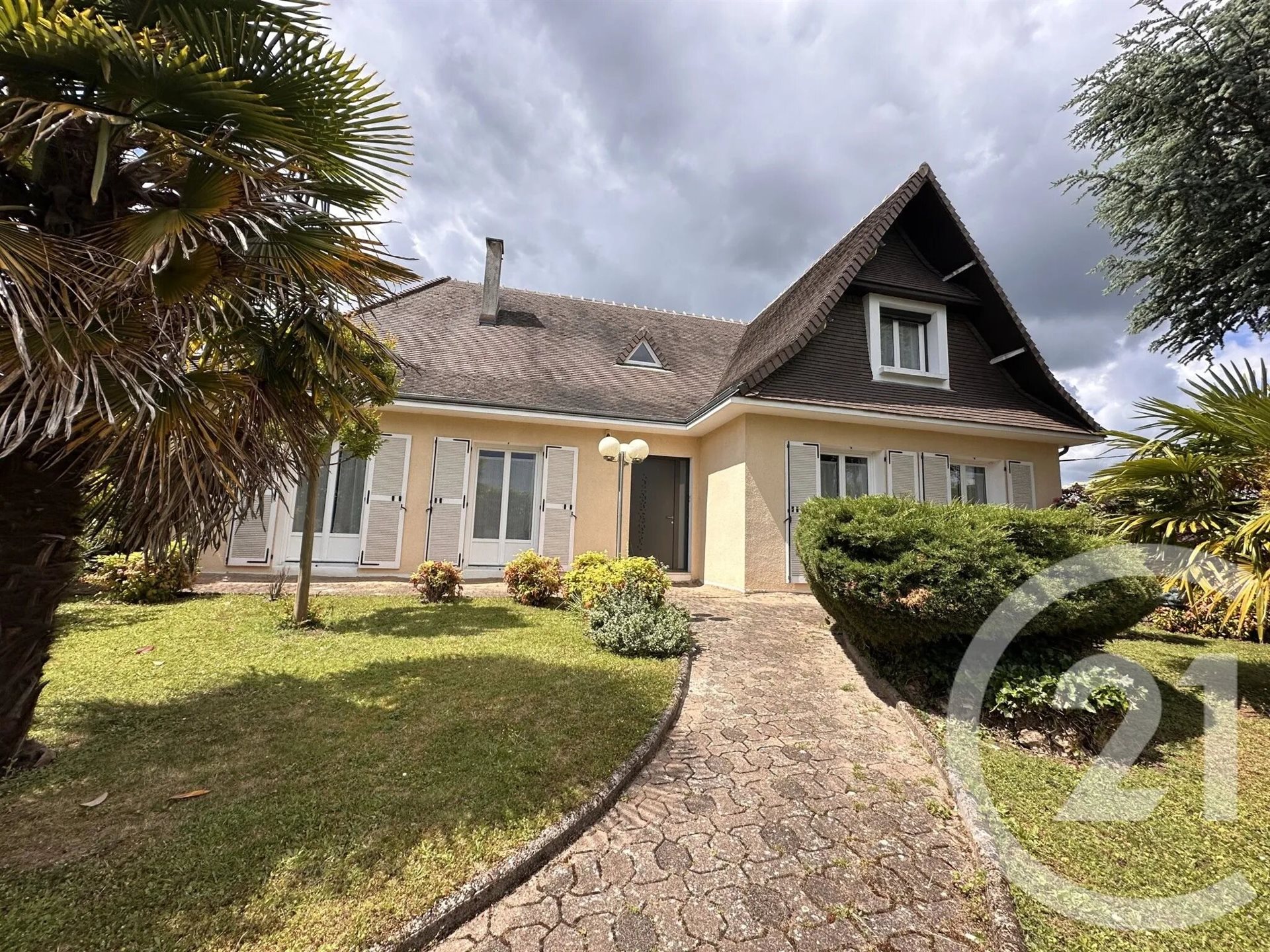 Maison à vendre, 200m², Châteauroux