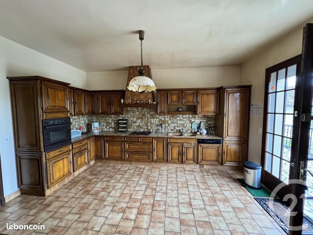 Maison à vendre, 240m², Ardentes