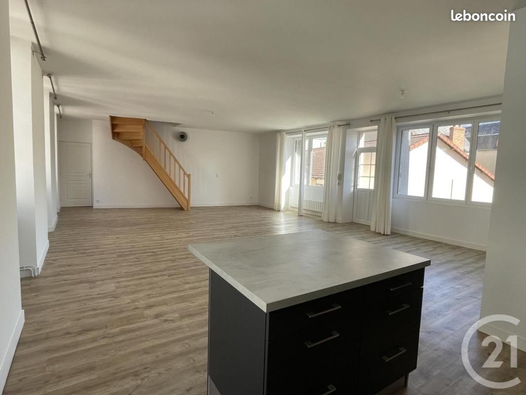 Appartement à vendre, 133m², Châteauroux