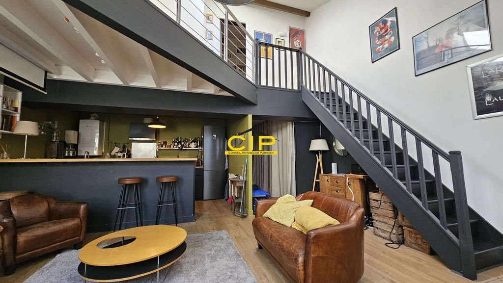 Appartement à louer, 76m², Paris 20ème