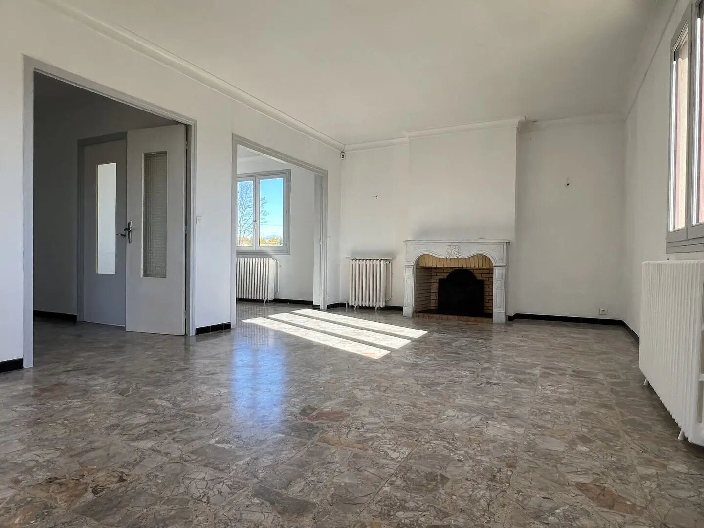 Maison à vendre, 188m², Pont-Saint-Esprit