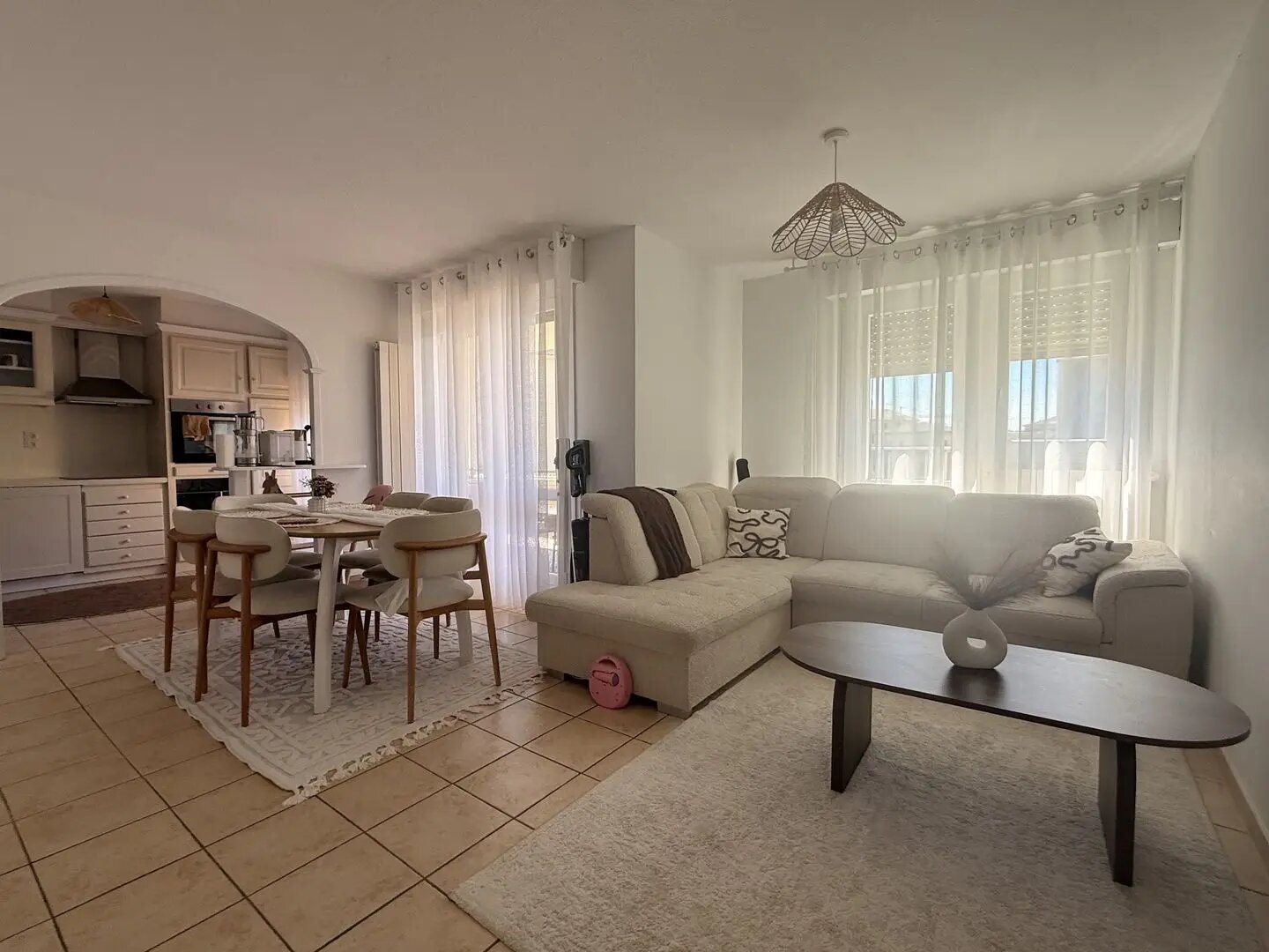 Appartement à louer, 85m², Pont-Saint-Esprit