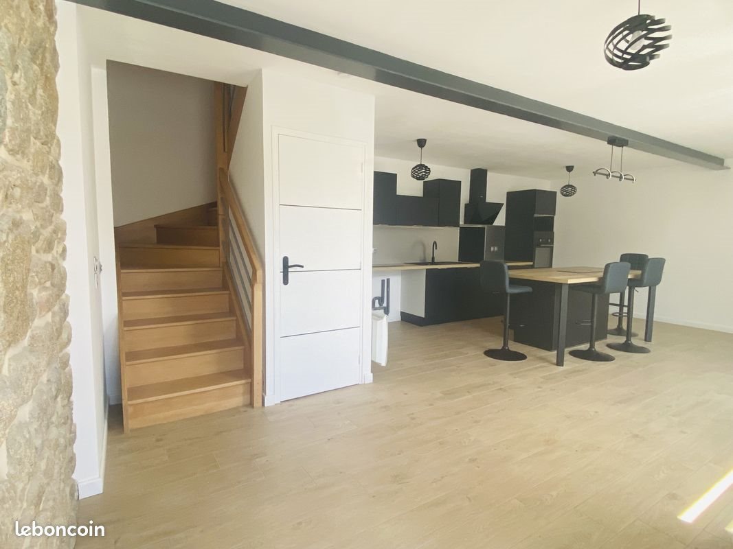 Maison à louer, 90m², Chauvigné