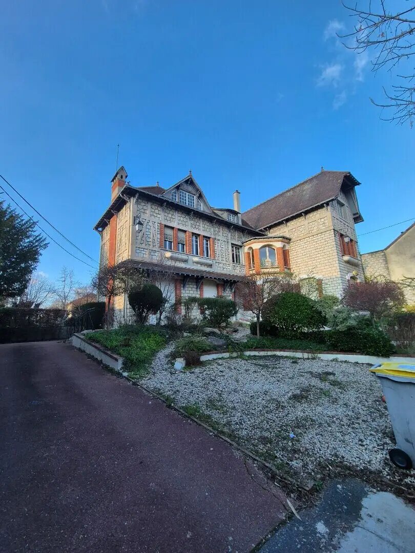 Maison à vendre, 370m², Saint-Leu-la-Forêt