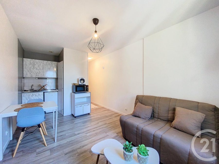 Appartement à louer, 19m², Cholet