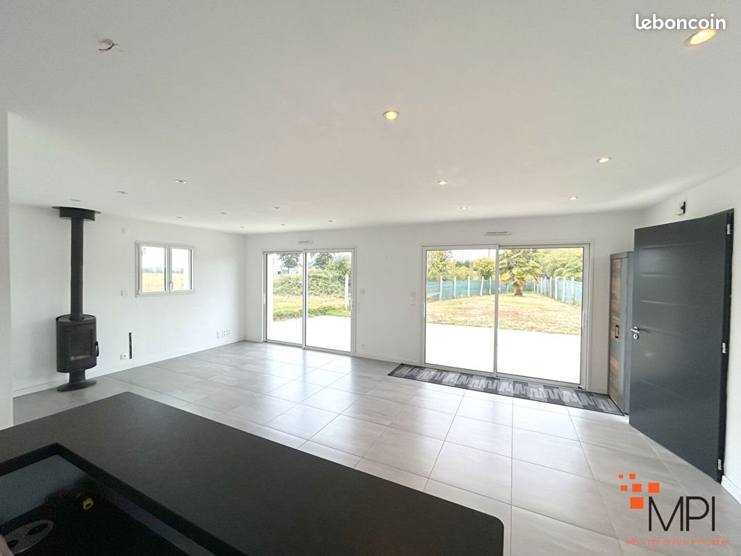 Maison à louer, 104m², Cintré