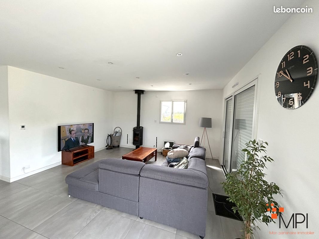 Maison à louer, 104m², Cintré