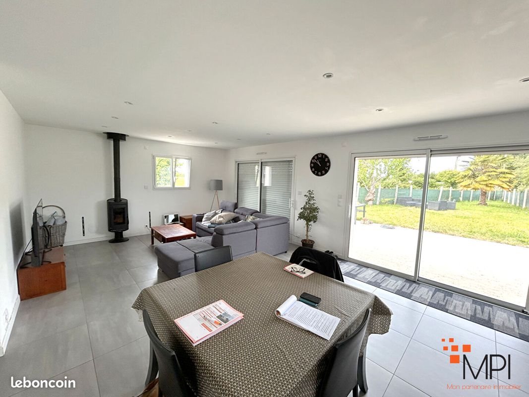 Maison à louer, 104m², Cintré