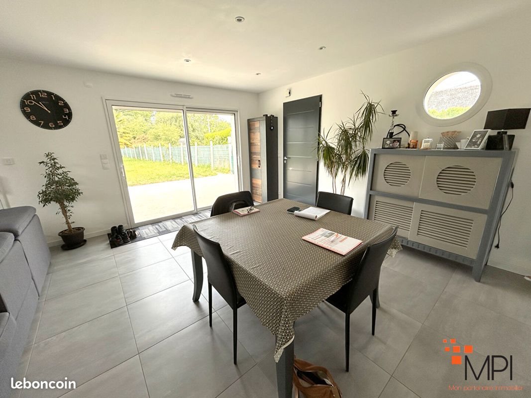 Maison à louer, 104m², Cintré