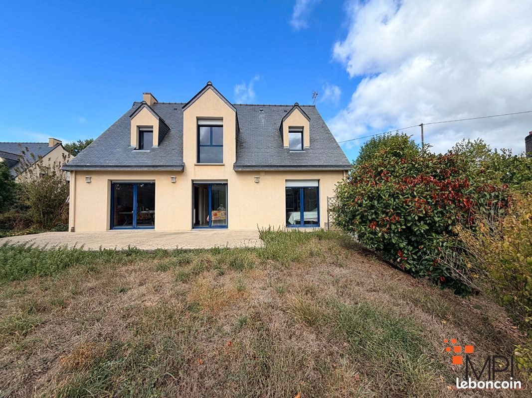 Maison à vendre, 156m², Montfort-sur-Meu