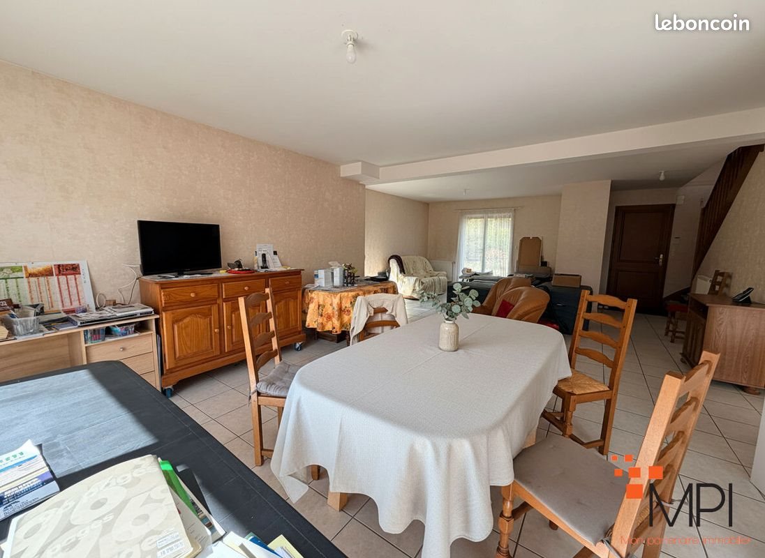 Maison à vendre, 156m², Montfort-sur-Meu