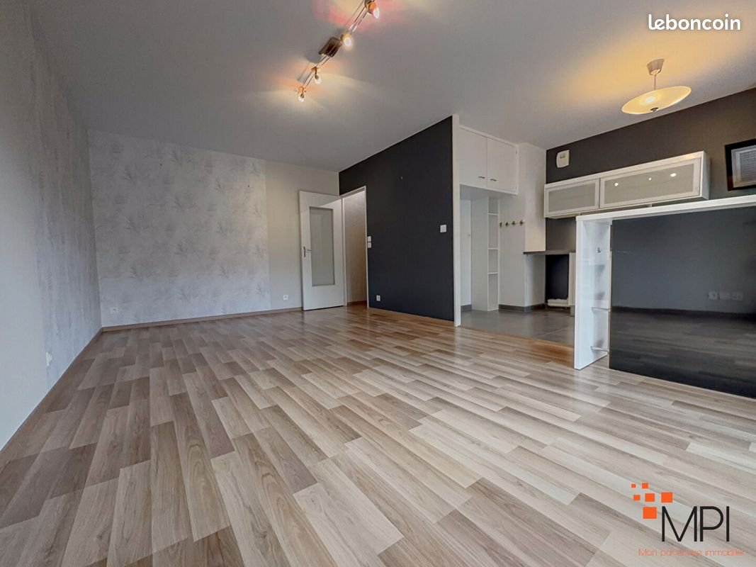 Appartement à vendre, 66m², Vezin-le-Coquet