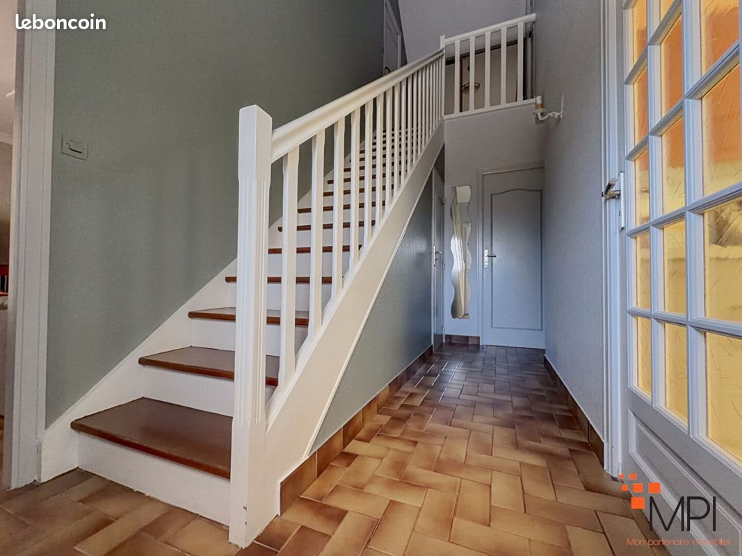 Maison à vendre, 140m², Bréal-sous-Montfort