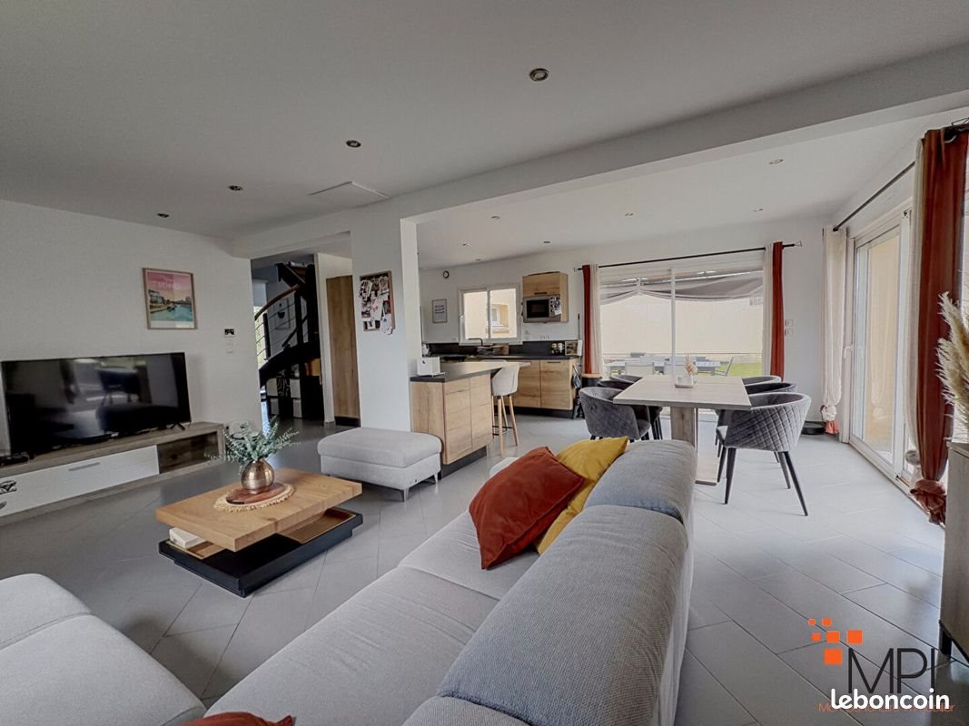 Maison à vendre, 135m², Miniac-sous-Bécherel