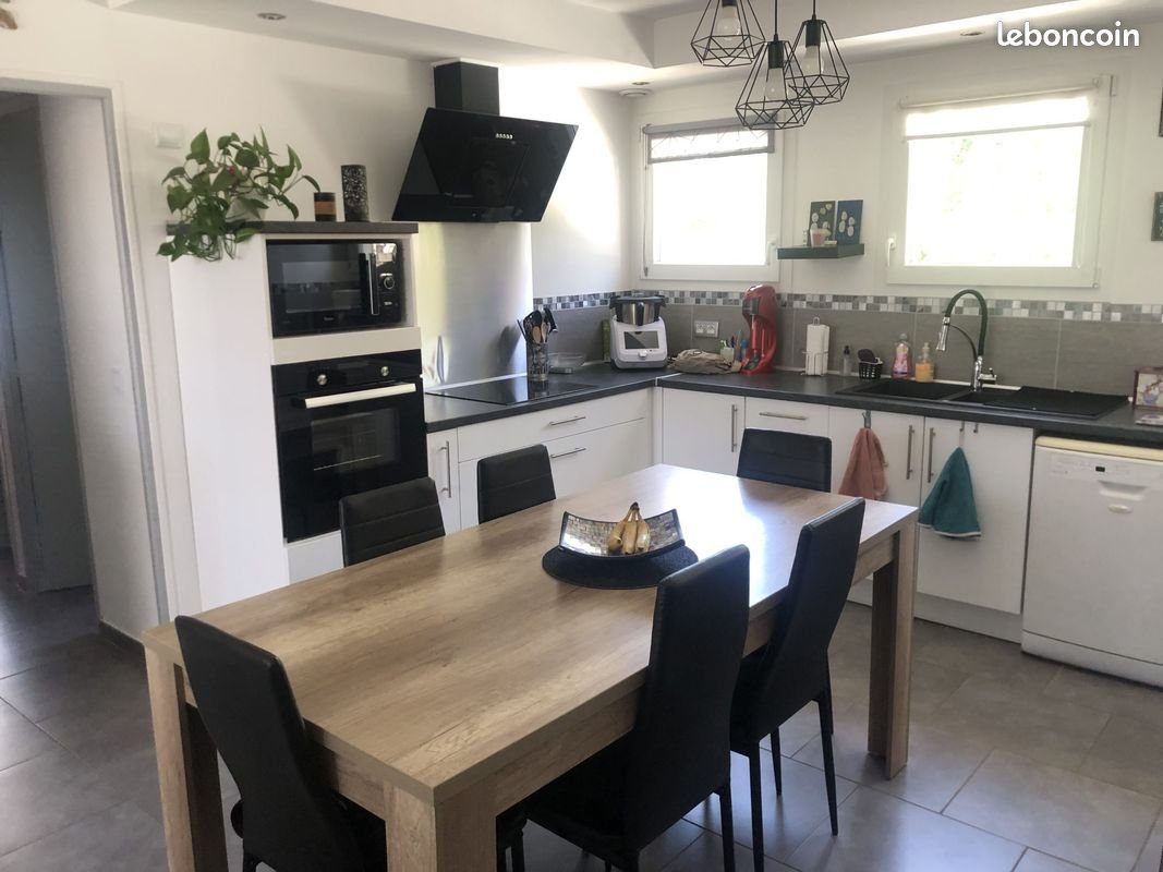 Maison à vendre, 91m², Pélissanne