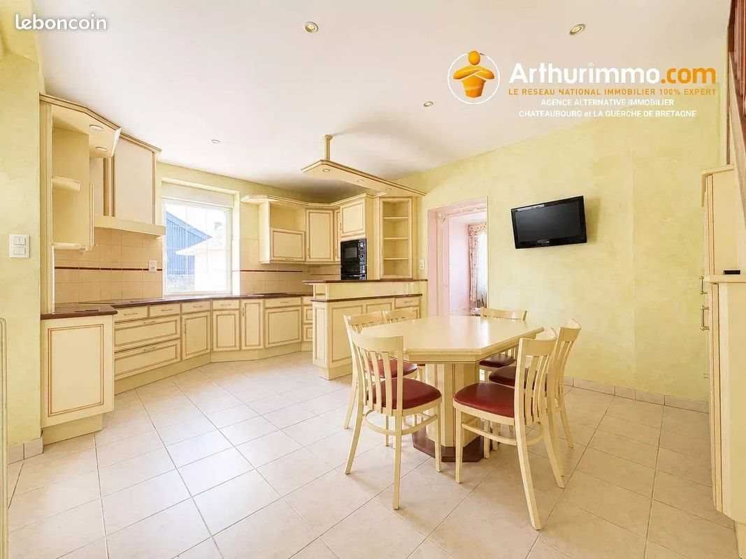 Maison à vendre, 136m², Louvigné-de-Bais