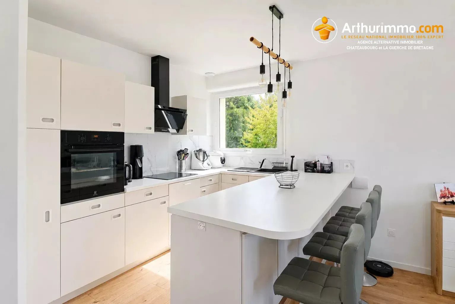 Maison à vendre, 155m², Châteaubourg