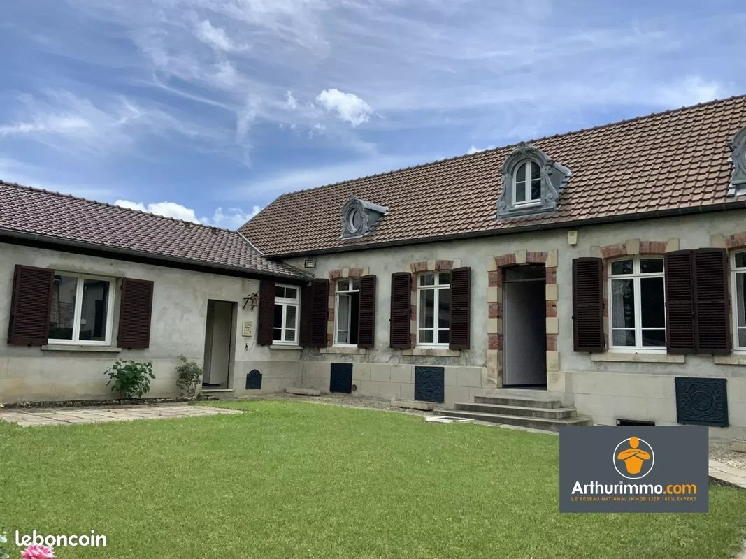 Maison à vendre, 195m², Villers-Allerand