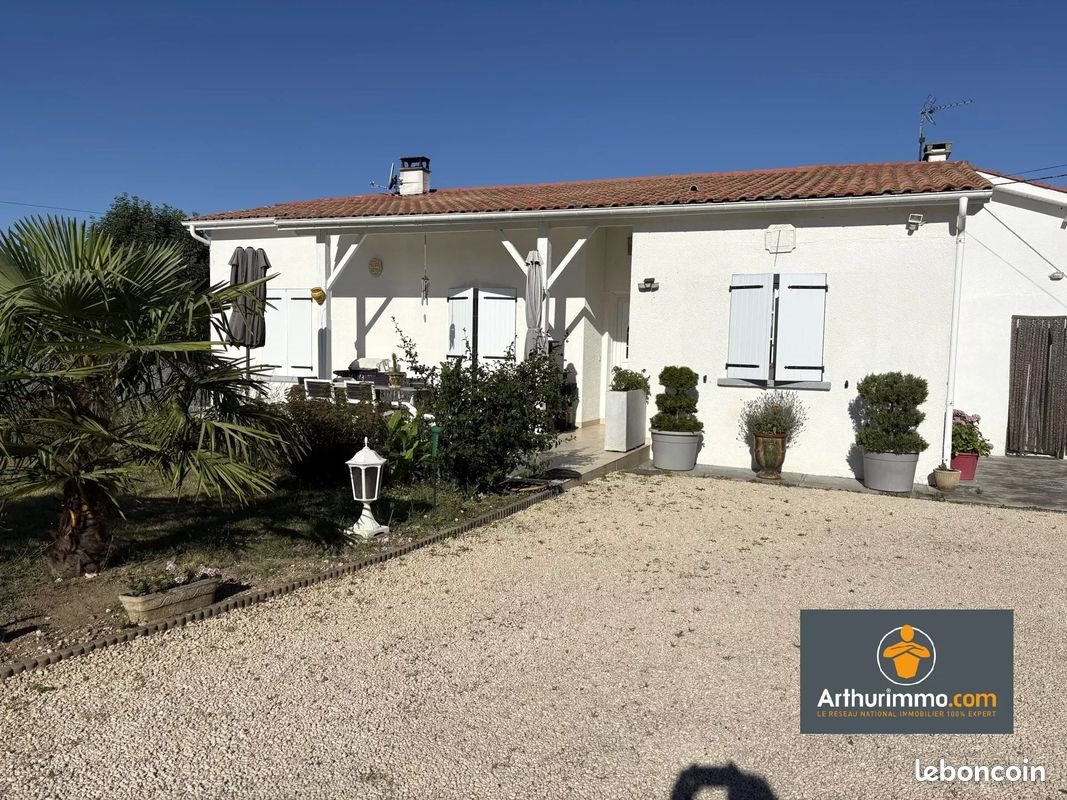 Maison à vendre, 150m², Saint-Etienne-de-Fougères